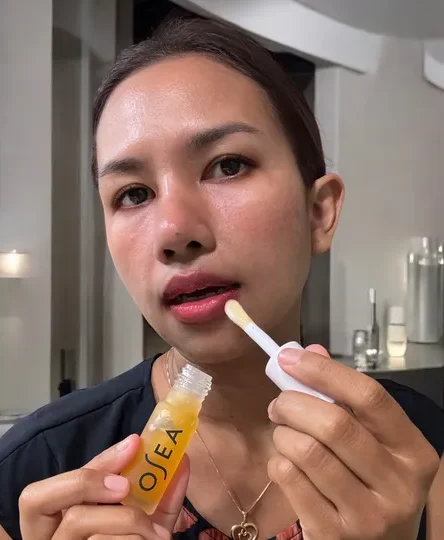 OSEA Hyaluronic Lip Oil Booster Review: Does It Live Up To The Hype?